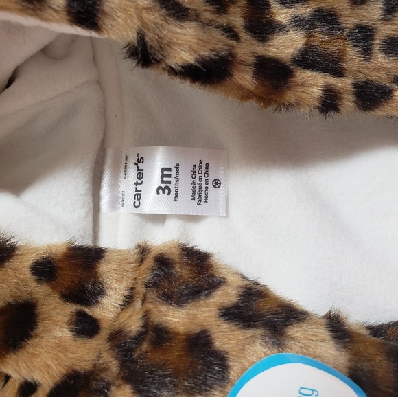 *2 For $15* NWT Carter's Baby Vest - Picture 4 of 4